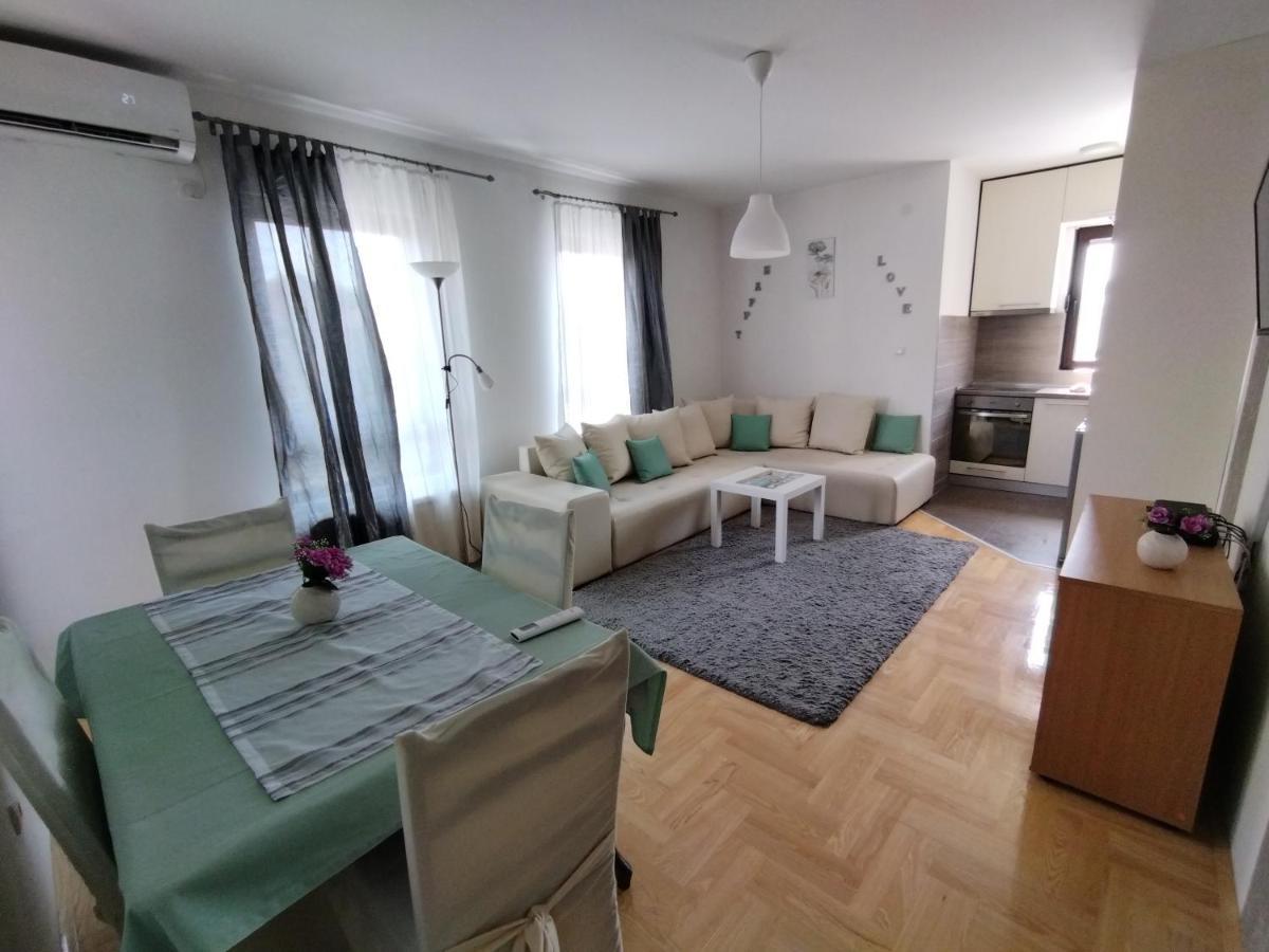 Apartman Gana Altina Lux ベオグラード エクステリア 写真