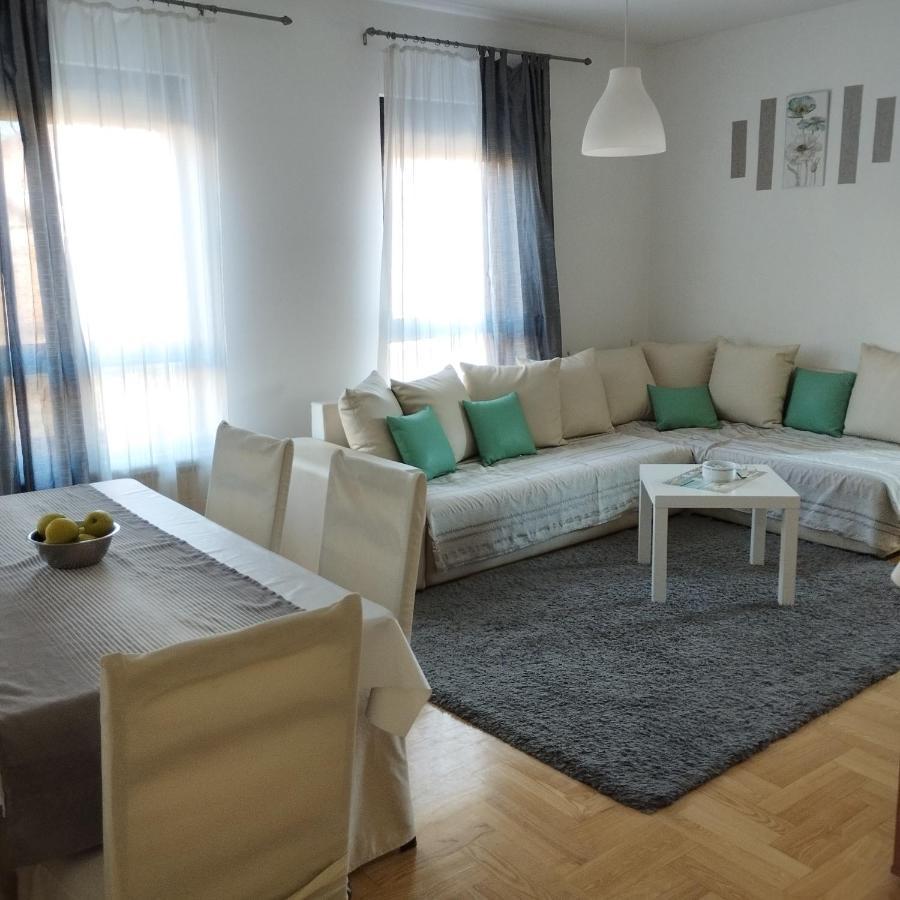 Apartman Gana Altina Lux ベオグラード エクステリア 写真