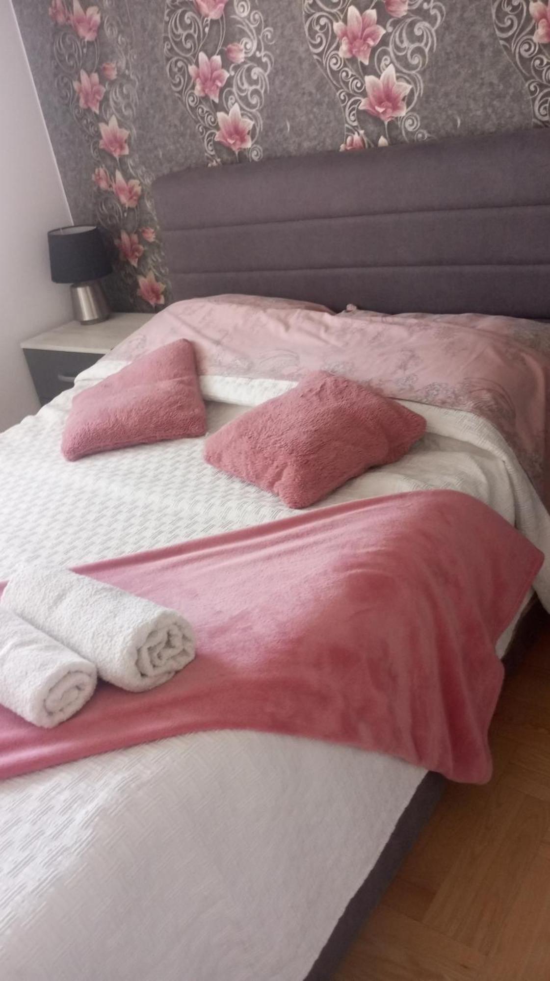 Apartman Gana Altina Lux ベオグラード エクステリア 写真